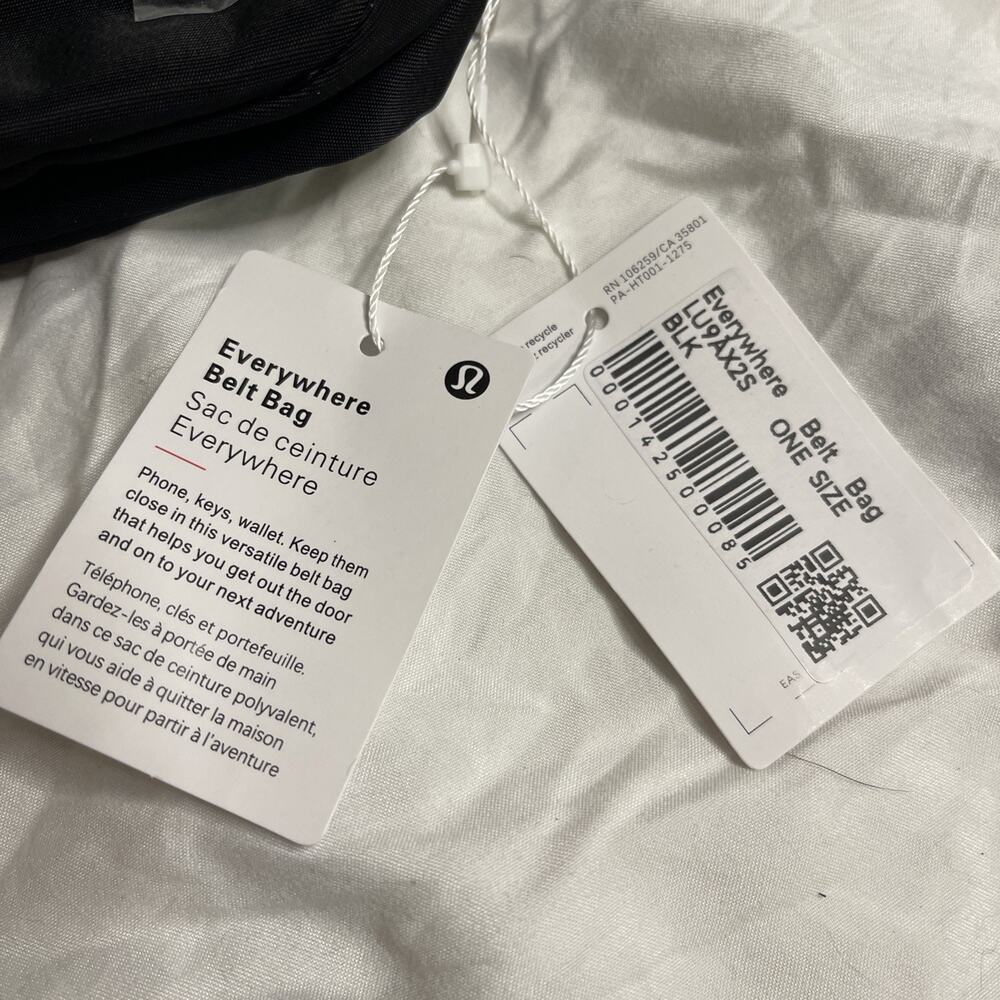 Lululemon Everywhere Unisex Black Belt Bag Crossbody Versatile Travel Fanny Pack - Picture 2 of 10